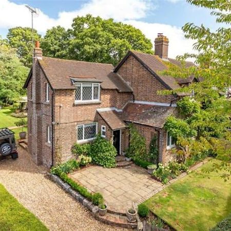 No 2 Close To Wakehurst And Kew Seed Bank Ardingly Exterior foto